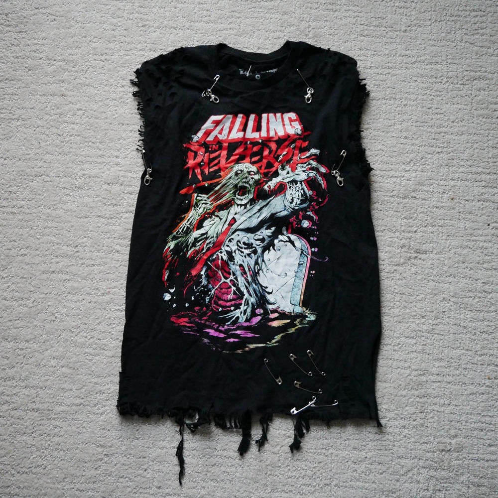 Falling In Reverse Mens Distressed Safety Pin Zombie Muscle Tank Top Small Black